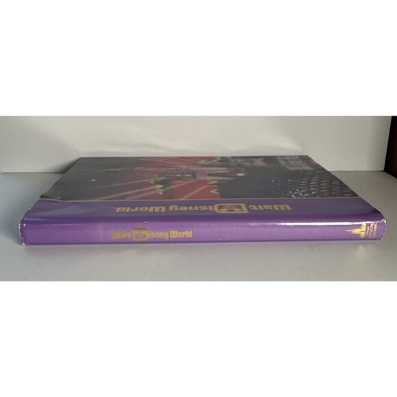 Vintage 1992 Walt Disney World Disney Kingdom Editions Purple Hardcover Book - Picture 3 of 9
